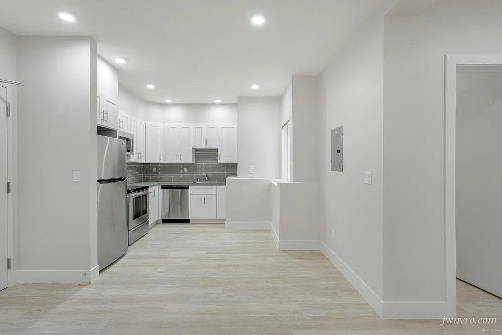 Large Remodeled Polk Gulch Quiet 1bd Apt! Must See! — Photo 2