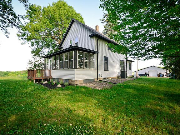 5th image of 1478 Dempsey Ave NW