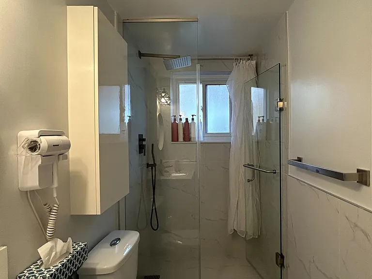973 Willowdale Ave #A — Photo 4