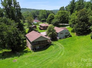 611 Pole Creasman Rd, Asheville, NC 28806
