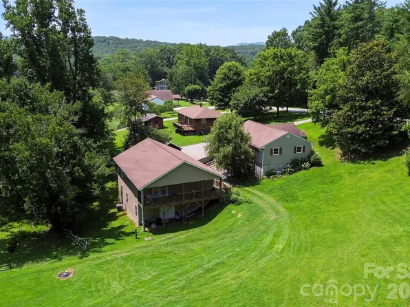 611 Pole Creasman Rd, Asheville, NC 28806