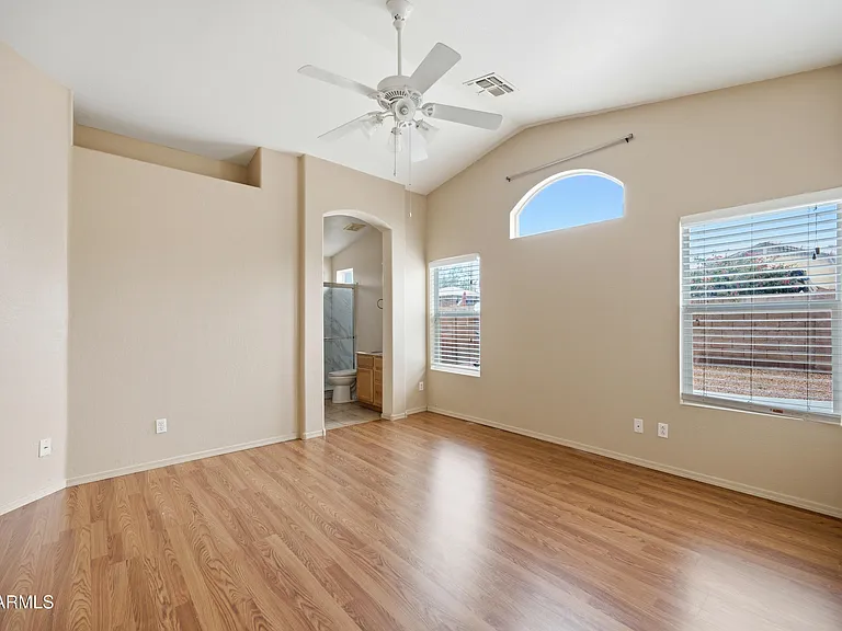 4512 E Windsong Dr — Photo 11