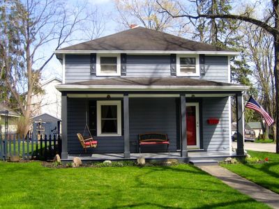 707 S Oak St, Fenton, MI, 48430