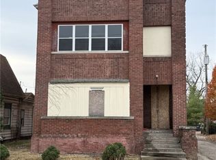 206 W Madison St, Danville, IL
