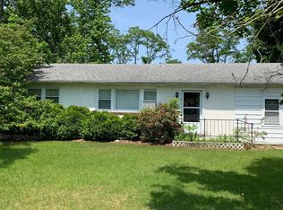 52 Mill St, Medford, NJ 08055