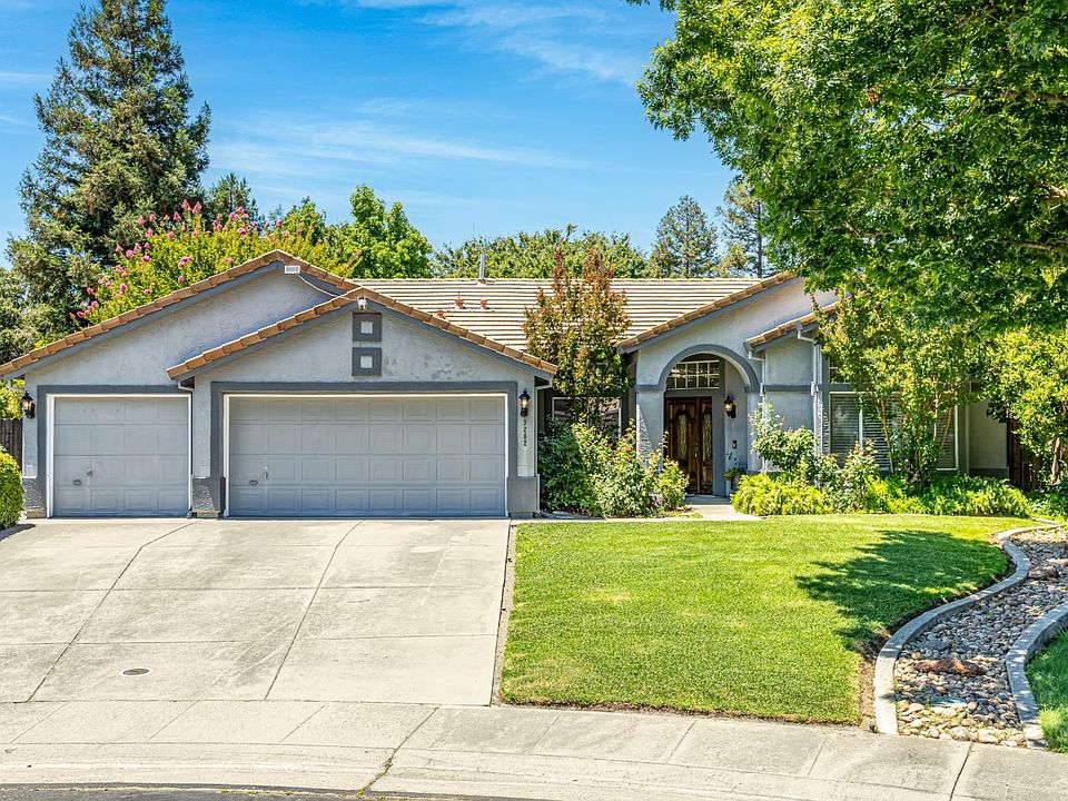 1st image of 9282 Dever Cir