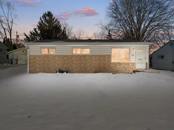 7016 West Thurston COURT, Milwaukee, WI 53218