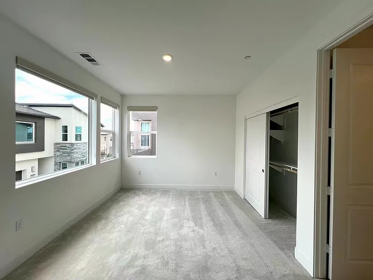 414 Clipper — Photo 10