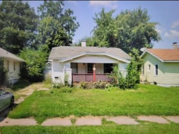 1444 E Clay St, Decatur, IL 62521