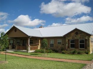 438 Goehmann Ln, Fredericksburg, TX 78624