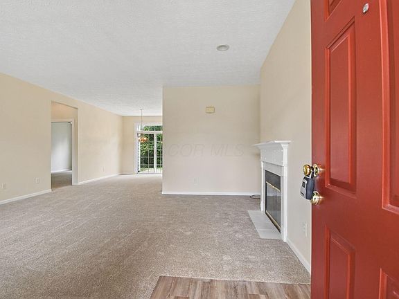 4th image of 5880 Hickory Brook Way