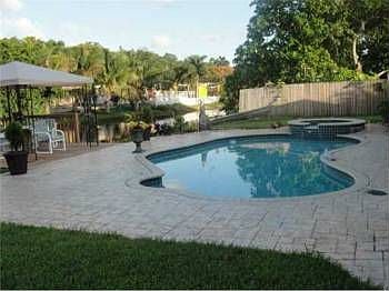 3rd image of 5216 SW 92nd Ter