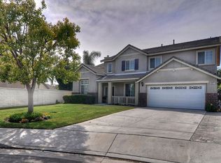 6227 Peach Ave, Corona, CA 92880
