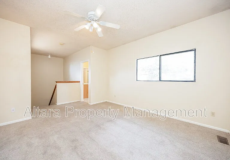 4210 Autumn Heights Dr #B — Photo 8