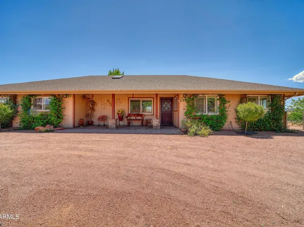 1355 S DESERT HOLLY Trail, Cornville, AZ 86325