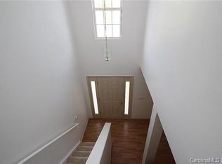 4033 Cindy Woods Ln, Charlotte, NC 28216