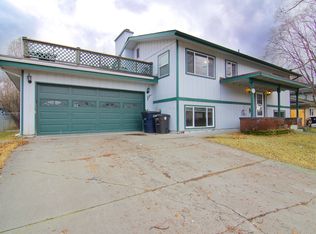 2937 Ambergate Dr, Anchorage, AK 99504
