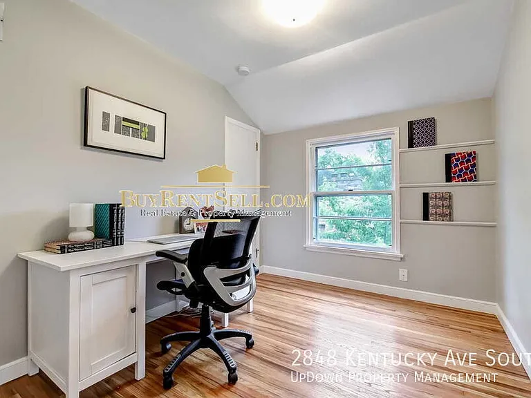 2848 Kentucky Ave S — Photo 9