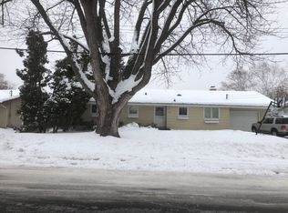 5832 Meadow Lake Rd W, New Hope, MN 55428