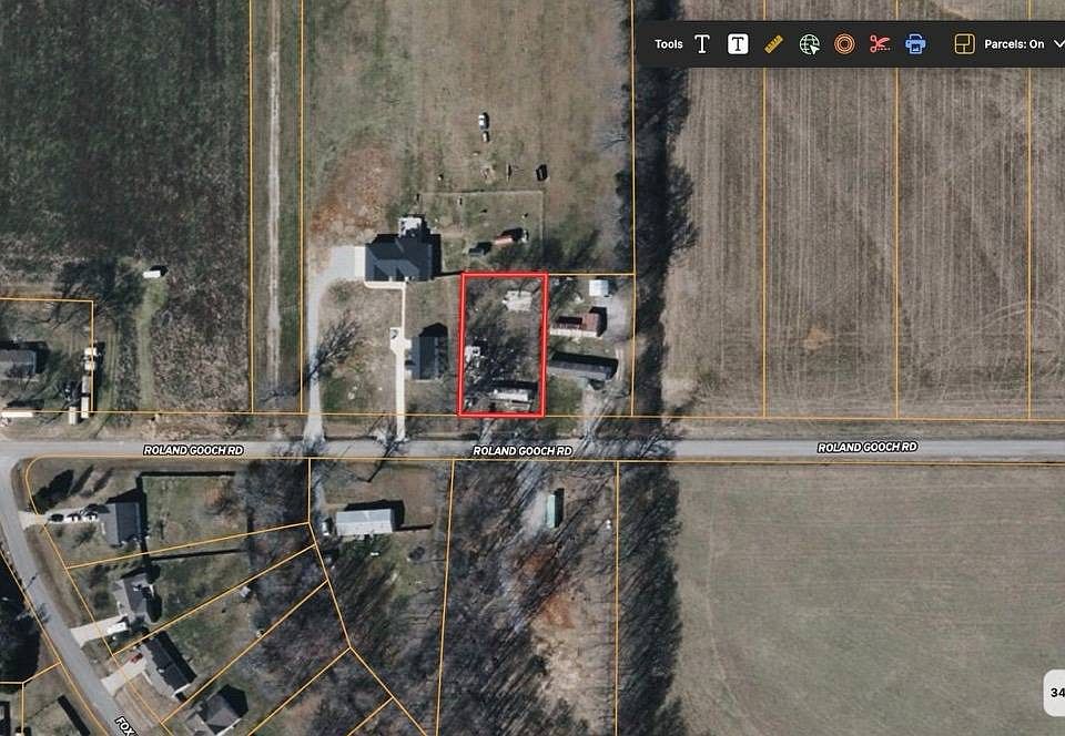 2nd image of 755 Rolan Gooch Rd