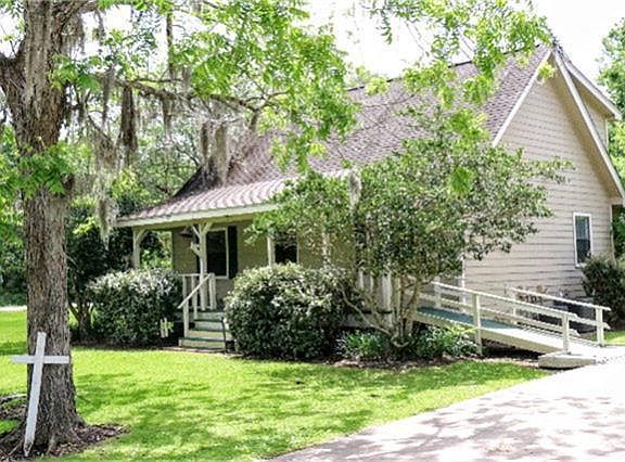 2nd image of 2909 County Road 510l