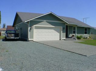 2318 14th St, Anacortes, WA 98221