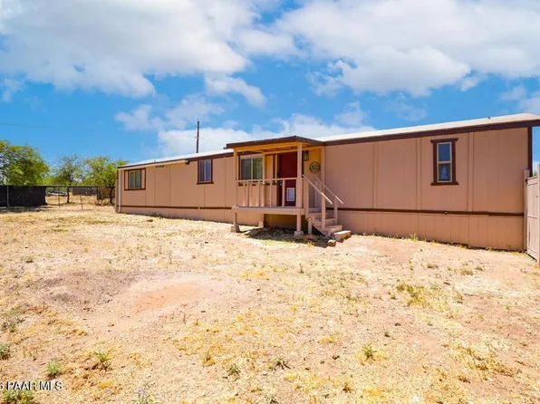 20827 E Cedar Dr, Mayer, AZ 86333