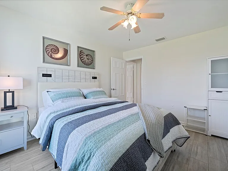 1 Windrush Blvd #98 — Photo 46
