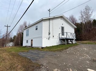 62 North Shore Highway, Meadows, NL A2H6B9