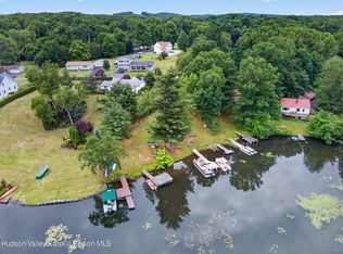 28 Lakeview Dr, Valatie, NY 12184