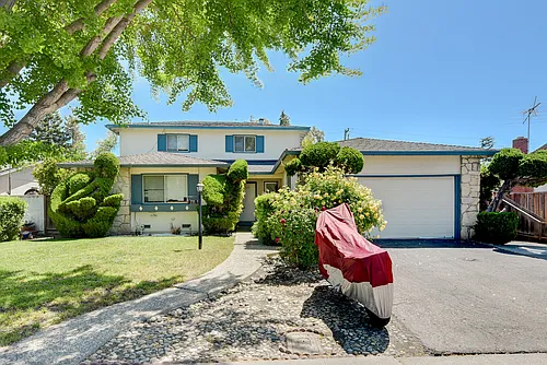 771 Ormonde Dr Photo 1