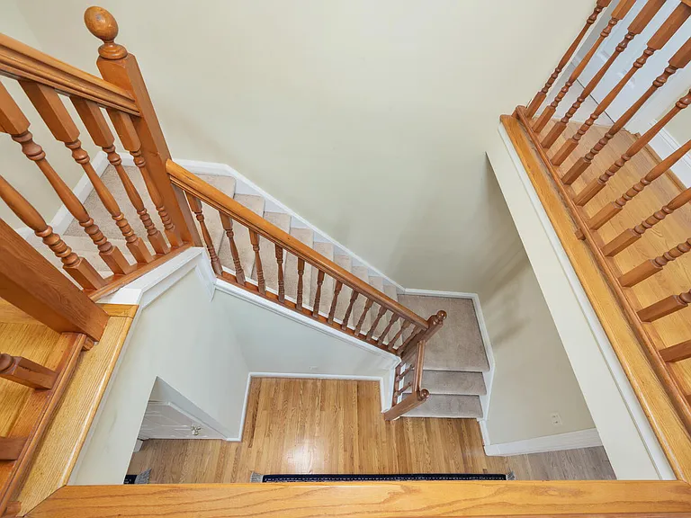 2725 Oldewood Dr — Photo 13