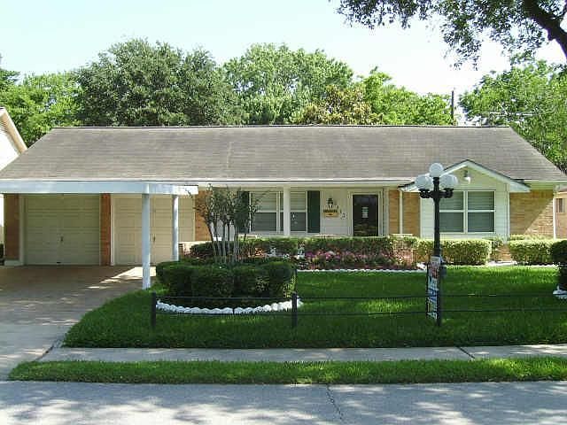 1st image of 2413 Pickerton Dr