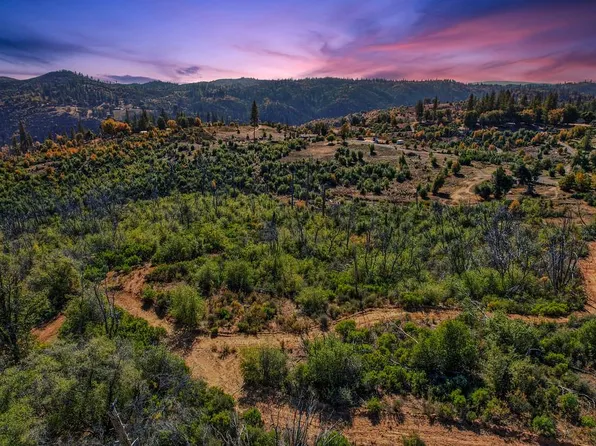 19292 Shawnee Trl, Mokelumne Hill, CA 95245