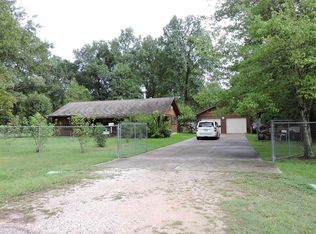 236 Cherokee Ln, Onalaska, TX 77360