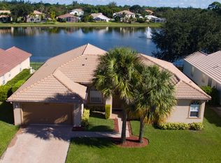 3869 Cypress Lake Dr, Lake Worth, FL 33467