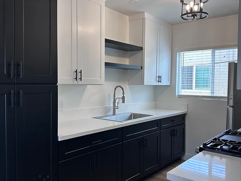 1720 Ventura Blvd #2C — Photo 1