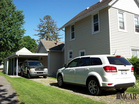 2nd image of 337 Carey St
