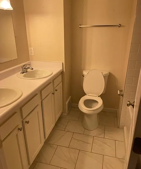 40 Shamrock Dr — Photo 11