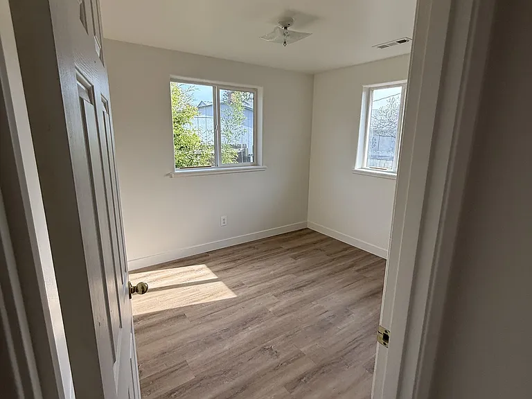 1229 Withington St — Photo 7