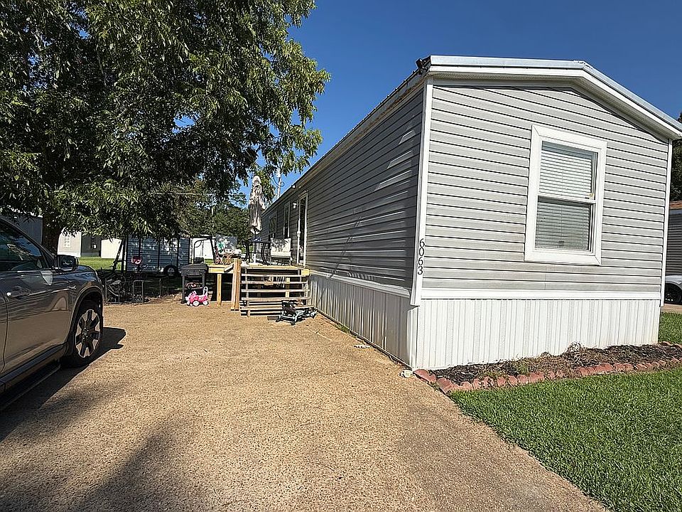 1st image of 6063 Rolling Meadows Cir