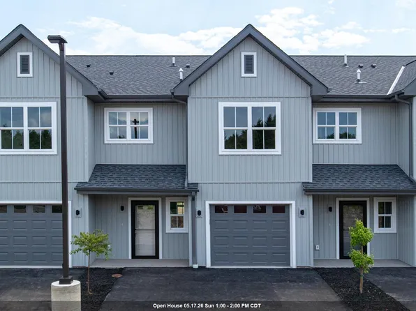 1076 W 20th Ave, Oshkosh, WI 54902