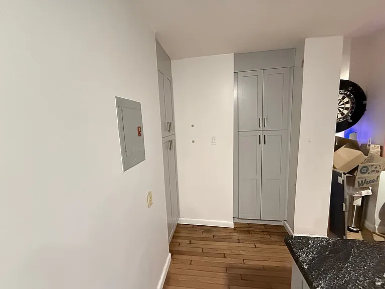 450 Park Dr #1 — Photo 9