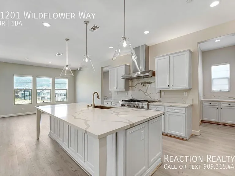 21201 Wildflower Way — Photo 4