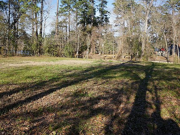 View from the front right side.