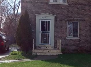 9738 S Merrill Ave, Chicago, IL 60617