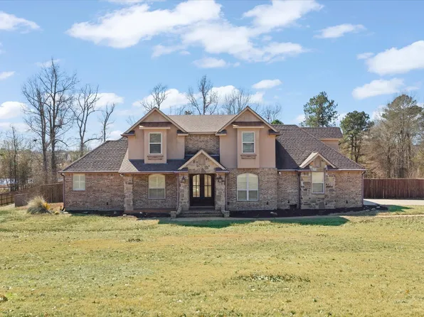 770 Dennard St, Longview, TX 75605