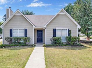 101 Cambridge Pointe Cir, Alabaster, AL 35007
