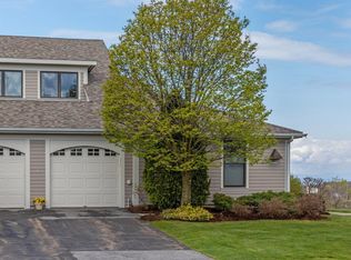 641 Golf Course Rd, South Burlington, VT 05403