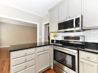 1421 D New Garden Rd, Greensboro, NC 27410